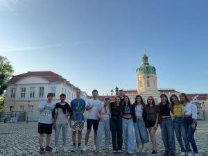 5751eff3-b983-4636-9db3-1dd1accbaa9a